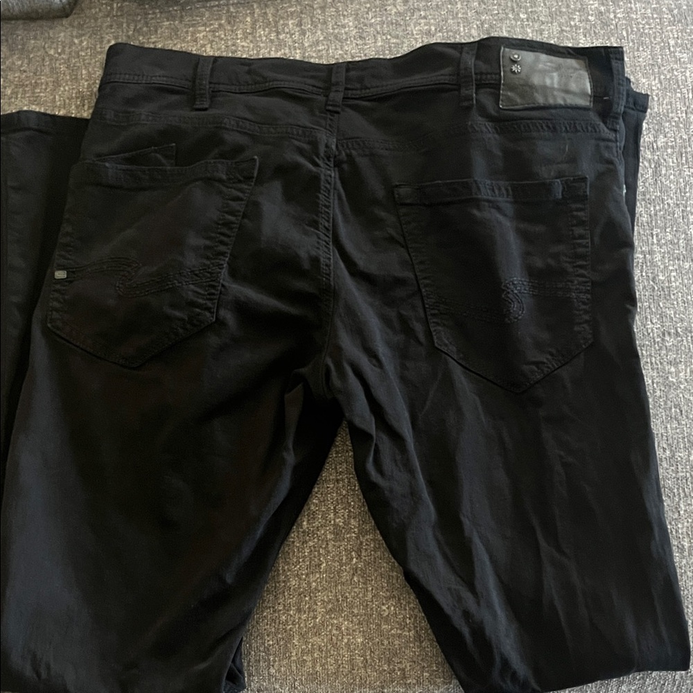 Silver Jeans Men's Dark Black Relaxed Jeans